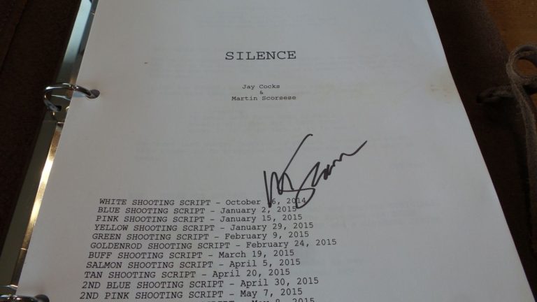 Leather Bound, Signed Screenplays from Golden Globes and Awards Season Wash Up on Ebay for Hundreds of Bucks