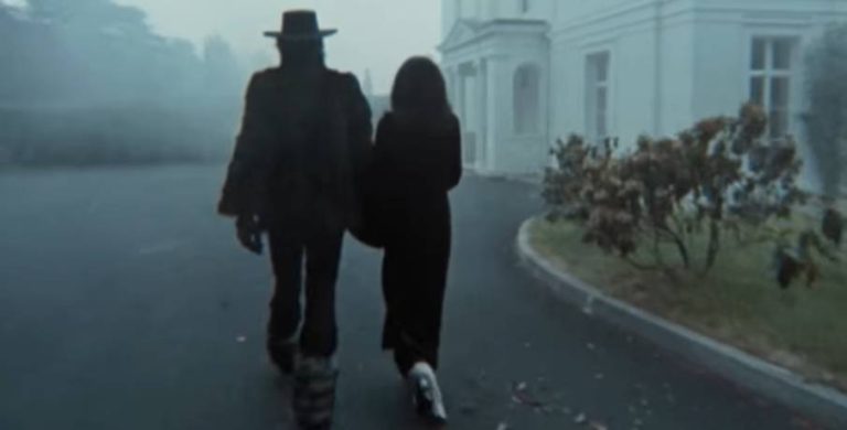 Sean Lennon on His Dad, John Lennon, and Defending Yoko: “I’ve never seen two people have more love and respect for each other than my parents”