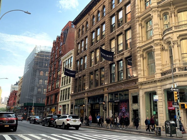 Equinox Gym in New York’s Flatiron District Reports a Positive-Test For Member But Doesn’t Shut Down