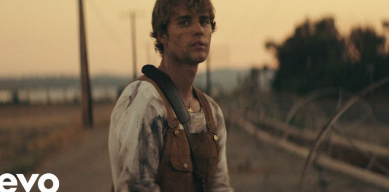 Justin Bieber Prepares for Live Stream New Year’s Eve Show to Promote Failing 2021 Ticket Sales for Tour