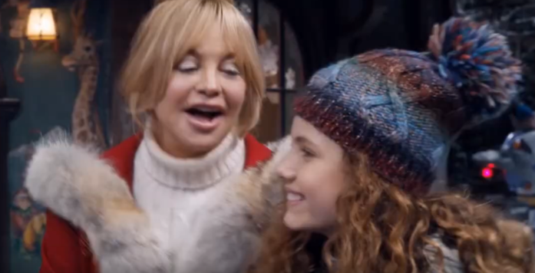 Goldie Hawn, Kurt Russell Reunite for “Christmas Chronicles” Sequel But Without Son Oliver Hudson This Time: Couldn’t They Book Him?