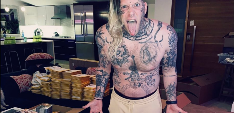 Number 1 on iTunes, 2 Million Views on YouTube: Mixed Message Right Wing “Fake Woke” Indie White Rap by Canadian Living in Los Angeles