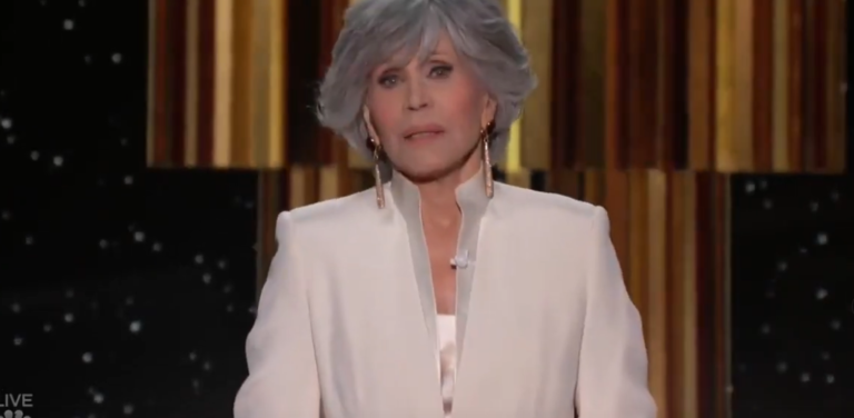 (Watch) Jane Fonda’s Speech at the 2021 Golden Globes Was One of the Best in the Show’s History