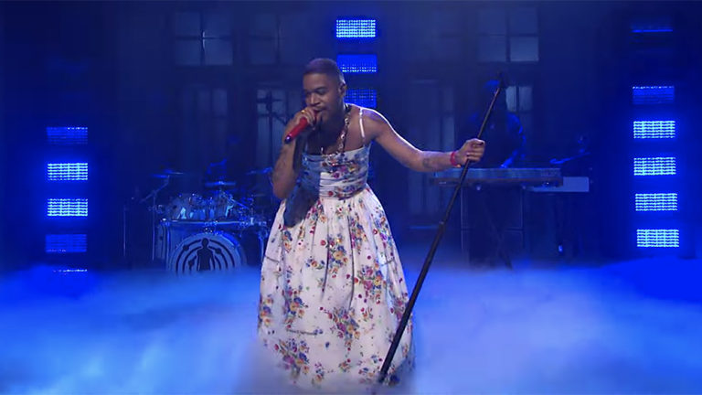 “SNL” Ratings Stuck at All Time Low as Kid Cudi Wears Dress, Sells No Records, Carey Mulligan Forgets “Promising Young Woman”