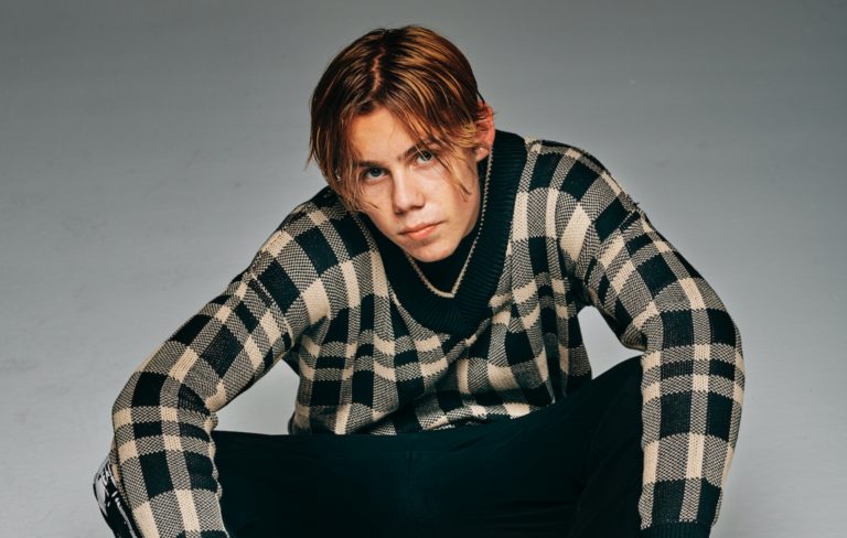 Pop UPDATE:  Kid Laroi Debut Album from 2020 Mysteriously Returns to Number 1 with Sudden Spike in Streams