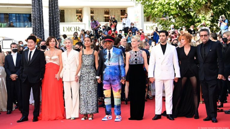 Catastrophe! Cannes Prize Winners: Spike Lee Accidentally Announces Palme D’or Winner “Titane”