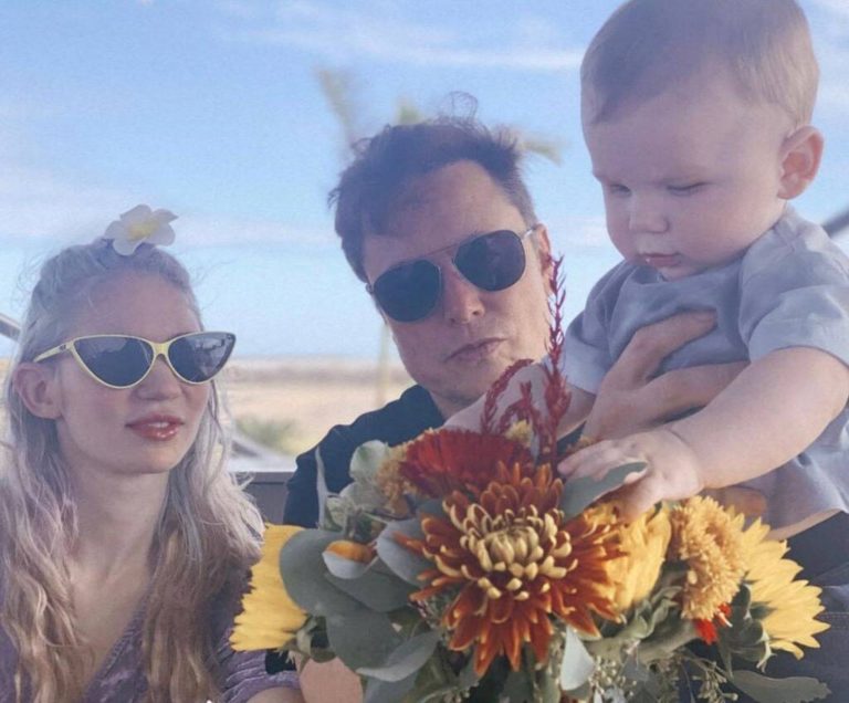 Elon Musk’s Partner and Baby Mama, Grimes, Says She’s Still Living With Him Despite Separation