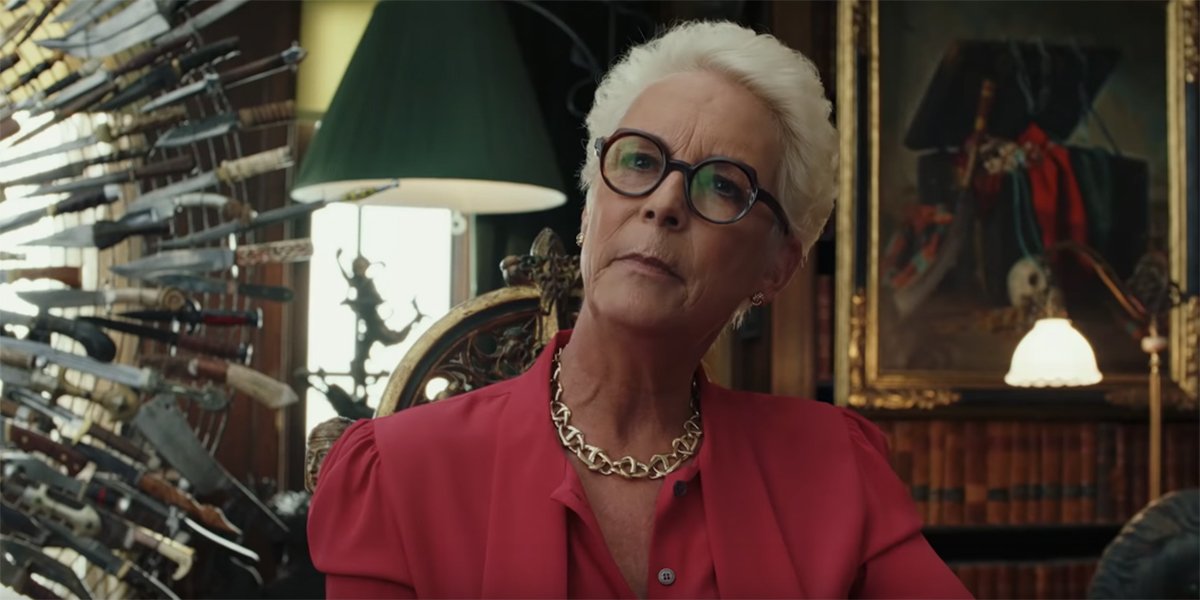 Jamie Lee Curtis: In 2019 She Had a Great Time Making “Knives Out,” Now She  “Was Sad and Isolated”– Which Was It? | Showbiz411