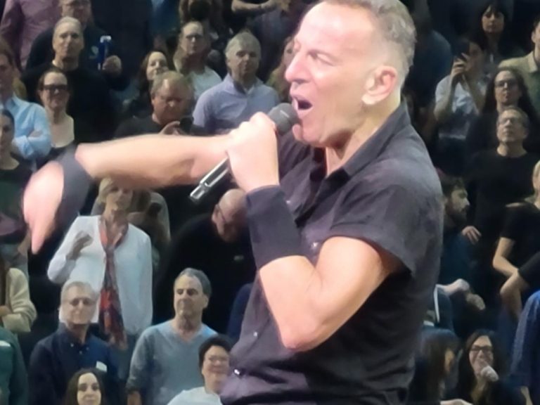 Bruce Springsteen’s Anti-Trump Speech in Manchester Is a Hit on iTunes, Spotify, YouTube (660,000 Views So Far)