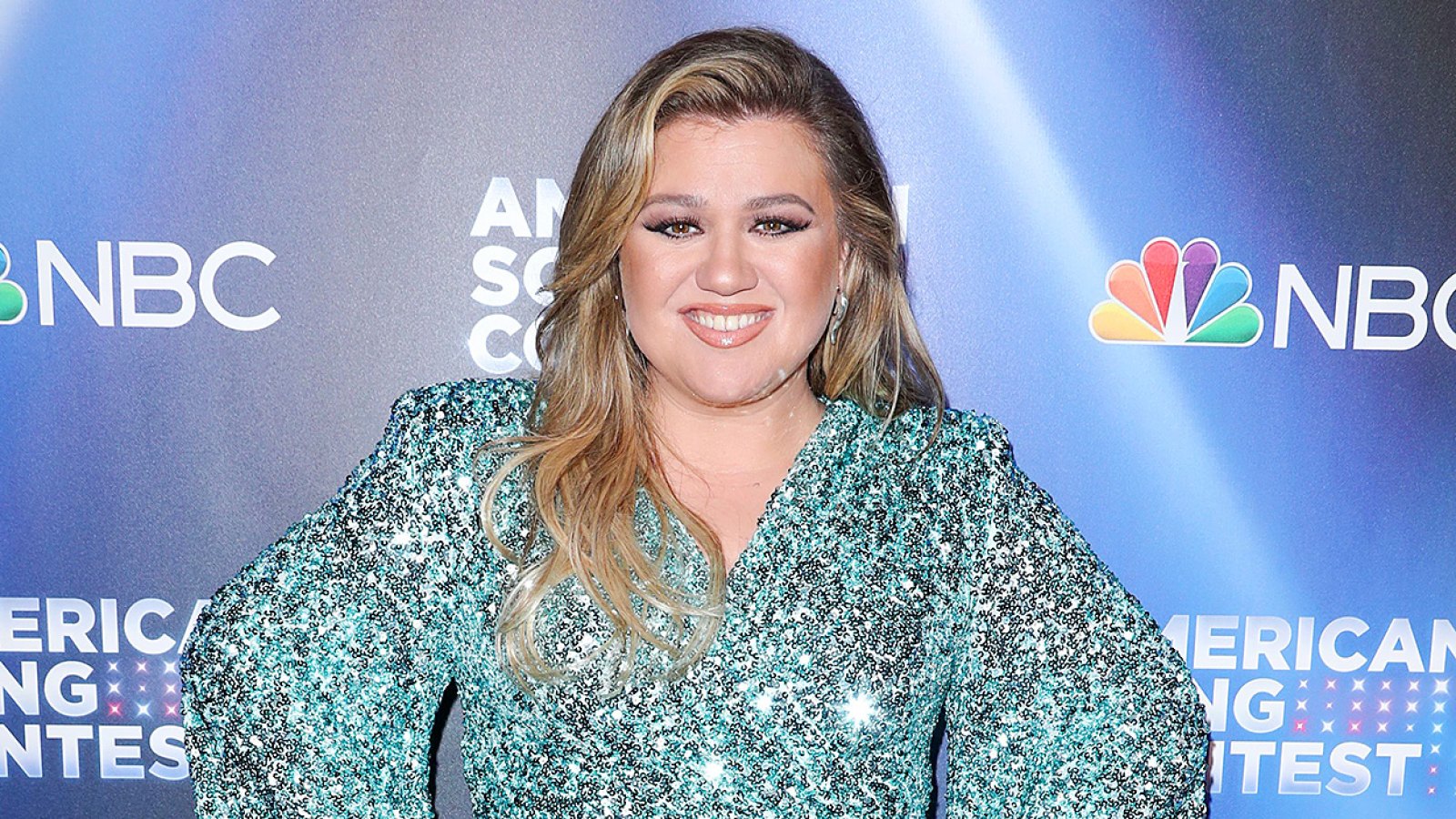 Fans Praise Kelly Clarkson's Metallica Cover, Say Voice Suits Metal