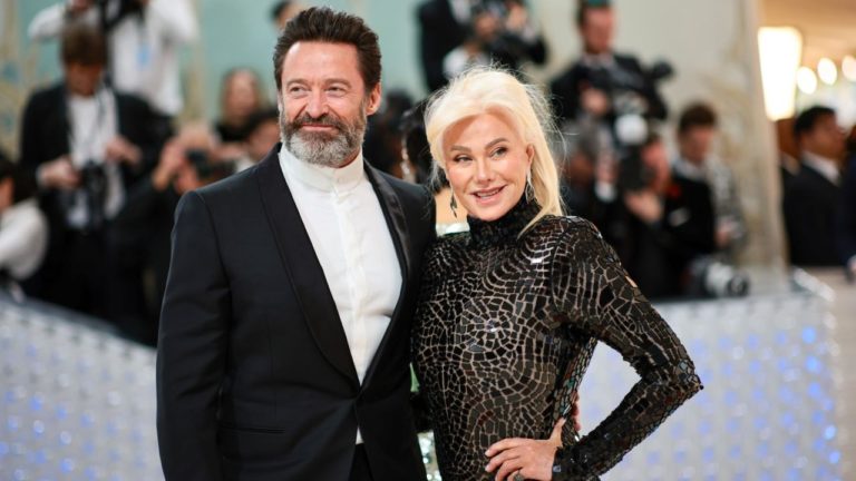 Hugh Jackman Radio City Ticket Debacle: No One’s Coming to His Post-Divorce Broadway Extravaganza, Tickets Down to $26