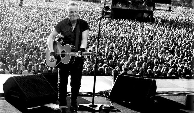 Bruce Springsteen Declares Donald Trump “Corrupt, Incompetent, Treasonous” At Tour Opening: “Let Freedom Ring”