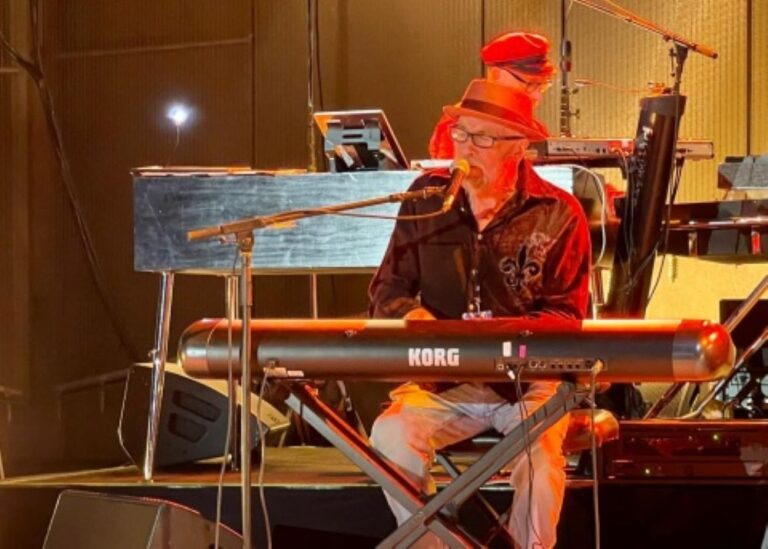 RIP Bob Andrews, 75, Founder of The Rumour, Produced The La’s “There She Goes,” Dozens of New Wave Classics