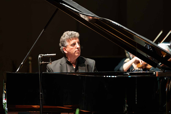 Classical Pop: Melissa Manchester Debuts Serious Piano Piece This Week at NY Music Fest, Along with Neil Sedaka, Jimmy Webb Works