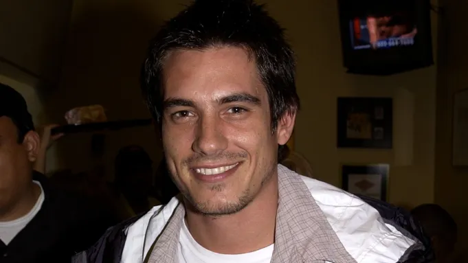 Tragic: Jackson Browne’s Model-Actor Son, Ethan Browne, 52, Found Dead in Los Angeles, Mother Died of Overdose When He Was 3