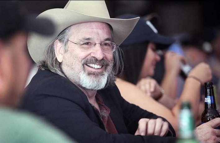 Jamie Lee Curtis’s Touching Tribute to Robert Carradine, A Long Ago Boyfriend She Met and Kissed Live On a TV Talk Show