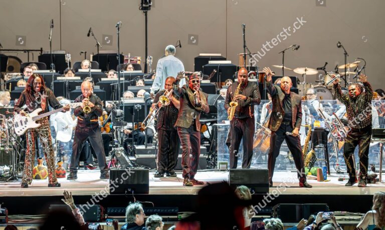 Shining Stars Earth Wind & Fire Will Open Tribeca Fest With Documentary “That’s the Weight of the World,” Performance with The Roots