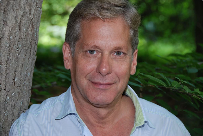 RIP Scott Bryce, 68, Star of “As the World Turns” and Many Prime Time Shows, Remembered by Friends Lucie Arnaz, Julianne Moore, More