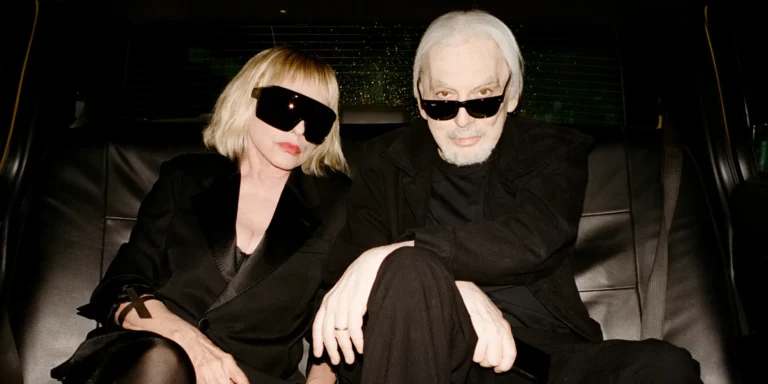 Blondie, U2 Release Hot New Singles, Rolling Stones Preview 5 New Songs, Carly Simon Up for Grammys, Chaka Khan, Paul Simon